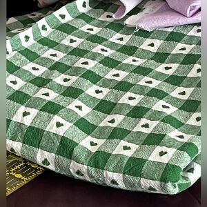 Green and White Checkered vintage tablecloth gingham Hungary 72x50in LIKE NEW